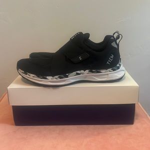 TIEM slipstream cycle sneaker